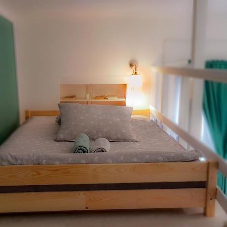 Mint Studio Apartment Cluj-Napoca Luaran gambar