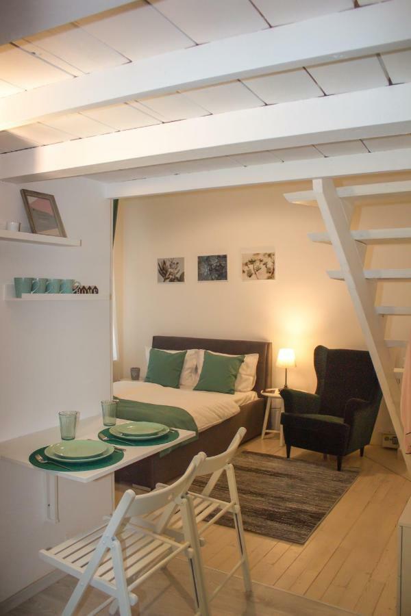 Mint Studio Apartment Cluj-Napoca Luaran gambar