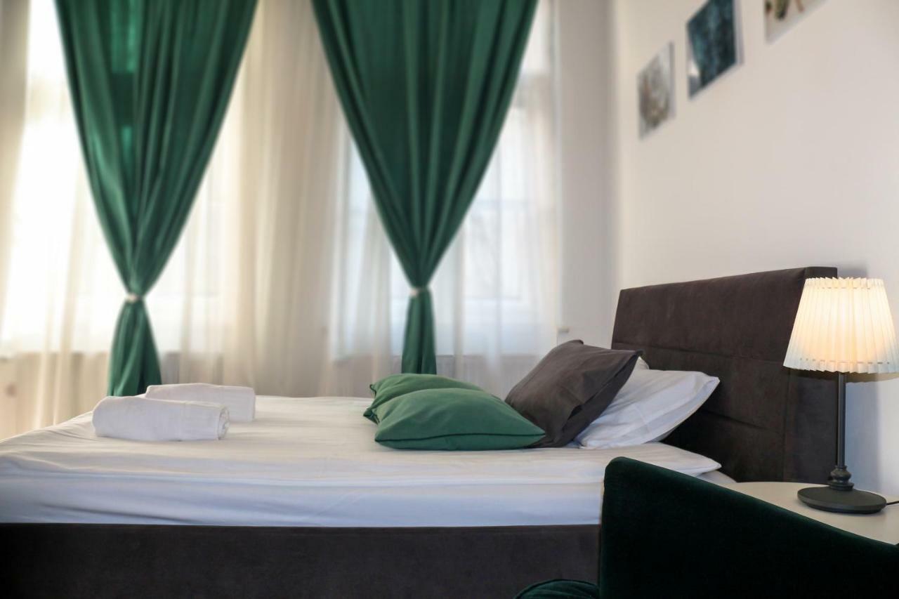 Mint Studio Apartment Cluj-Napoca Luaran gambar