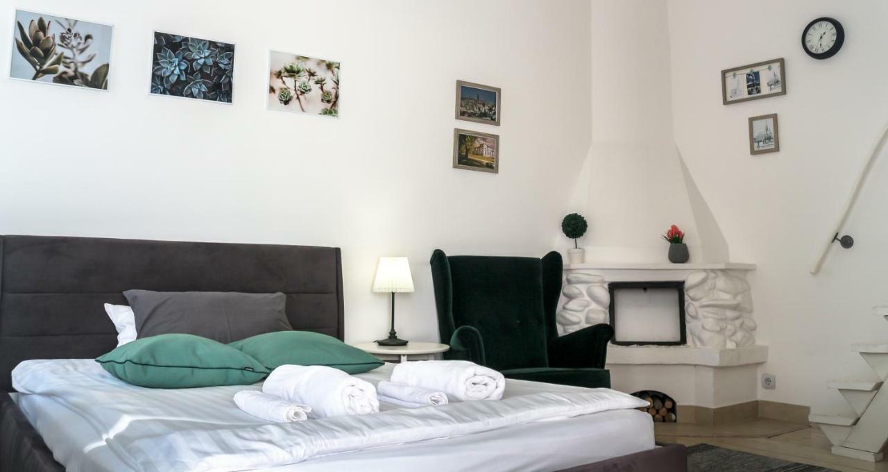 Mint Studio Apartment Cluj-Napoca Luaran gambar